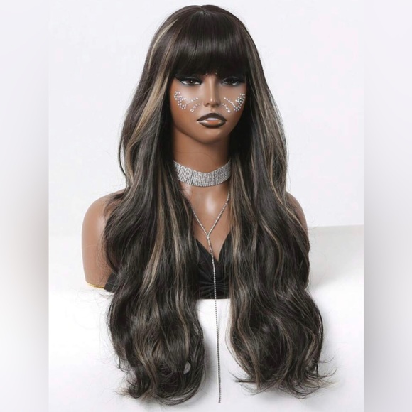 Black, dark brown 28 inch wig - Picture 3 of 8